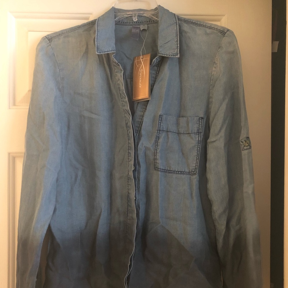 Hombre chambray button down shirt